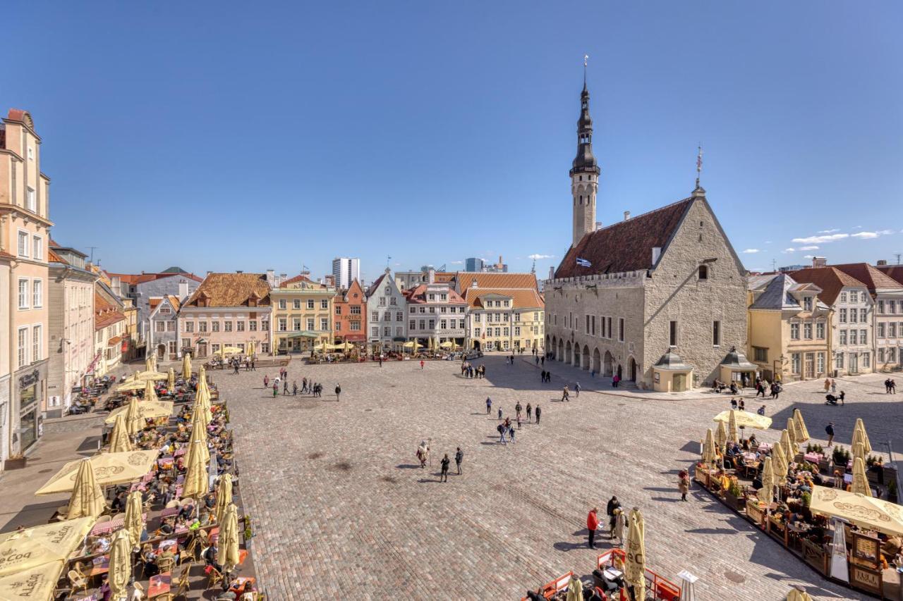 Historic Residence Apartments At Old Town Tallinn Exteriör bild